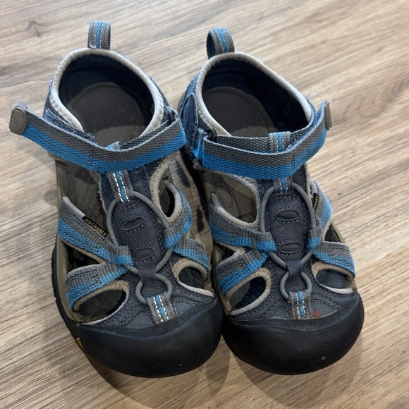 Keen Kids’ Sandals – Blue – Size 1 - Picture 1 of 9